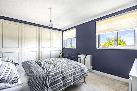 132 Fosseway Avenue, Moreton-in-marsh, GL56 0EA