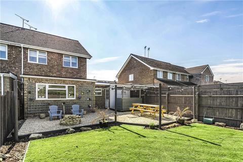 132 Fosseway Avenue, Moreton-in-marsh, GL56 0EA