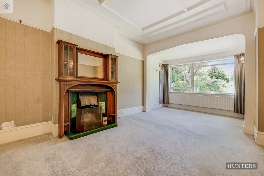 Eglington Road, E4 7AN 4 bed semidetached house £1,200,000