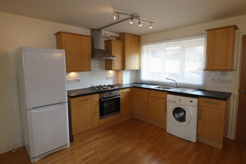 2 bedroom flat to rent - Brookfield Road, Northampton NN2