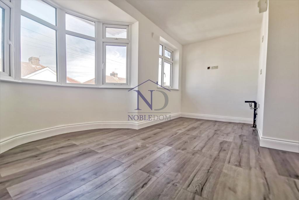 Feltham, TW13 Studio £675 pcm (£156 pw)