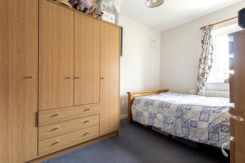 133 Andover Road, Twickenham, TW2 6PA