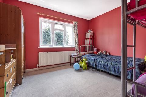 133 Andover Road, Twickenham, TW2 6PA