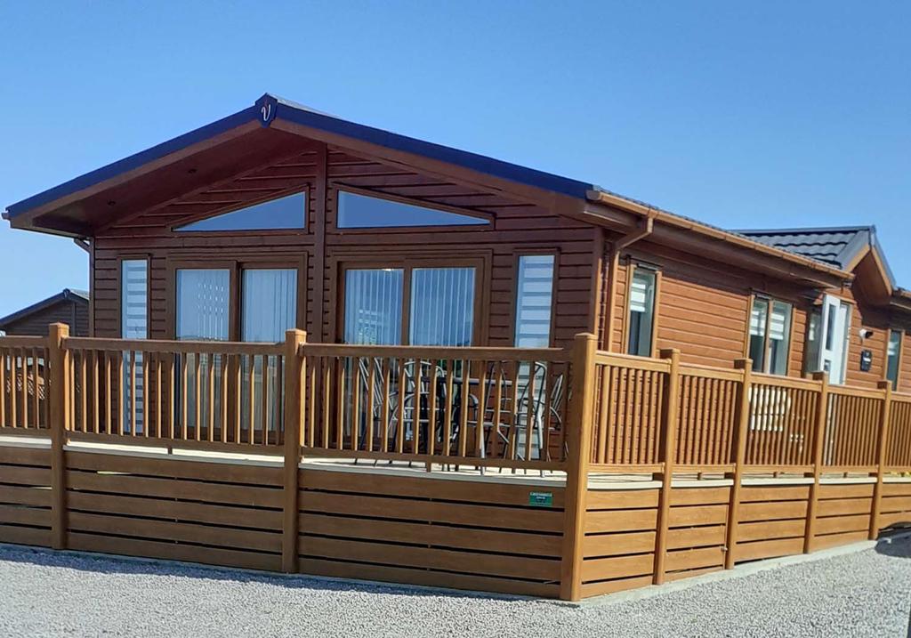 Burton Constable Holiday Park, Sproatley, Near Hull HU11 2 bed holiday