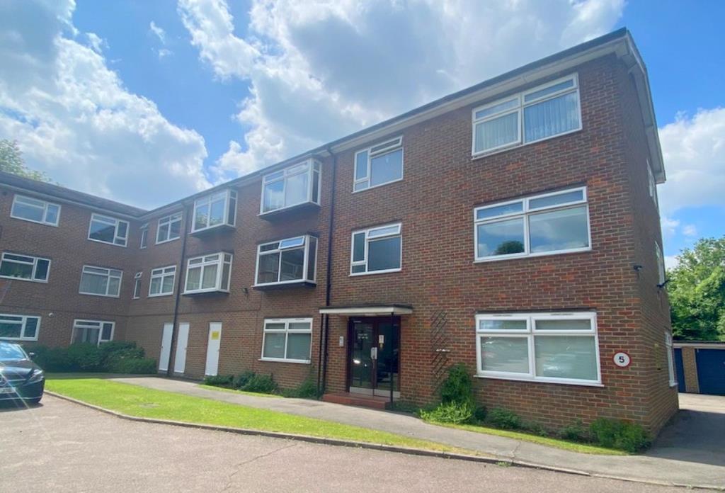 Nightigale Court, Nightingale Road, Rickmansworth, WD3 2 bed apartment