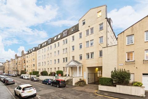 2 bedroom flat to rent, James Square, Dalry, Edinburgh, EH11