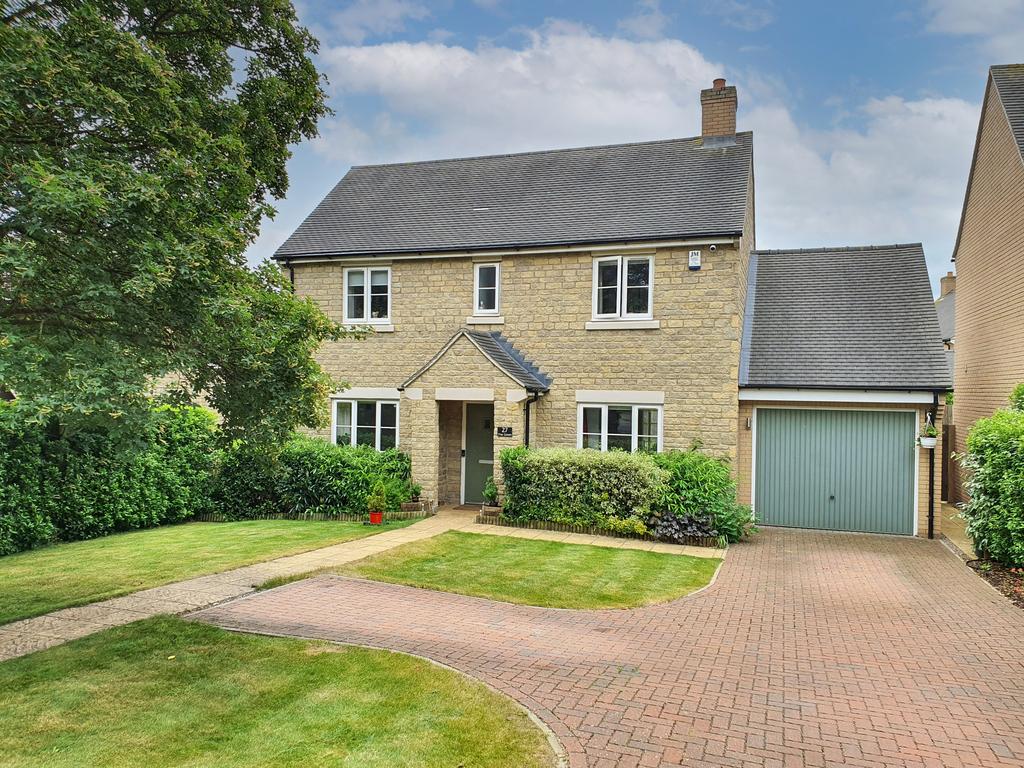 The Green, Chesterton, Bicester 4 bed detached house £599,950