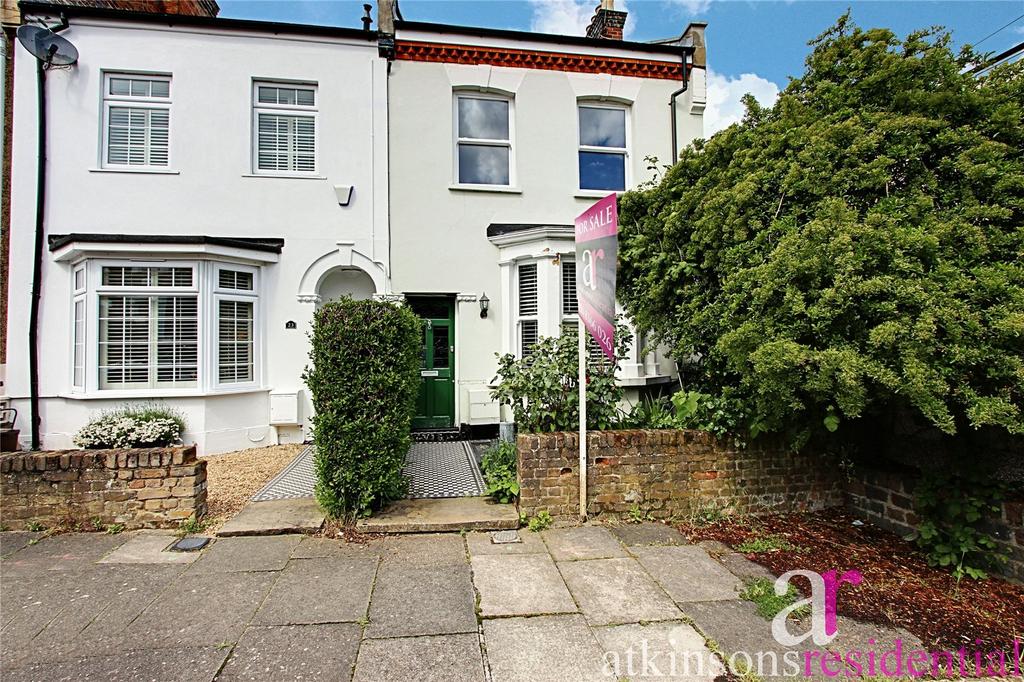 Gresham Close, Enfield, EN2 5 bed end of terrace house £1,900 pcm (£438 pw)