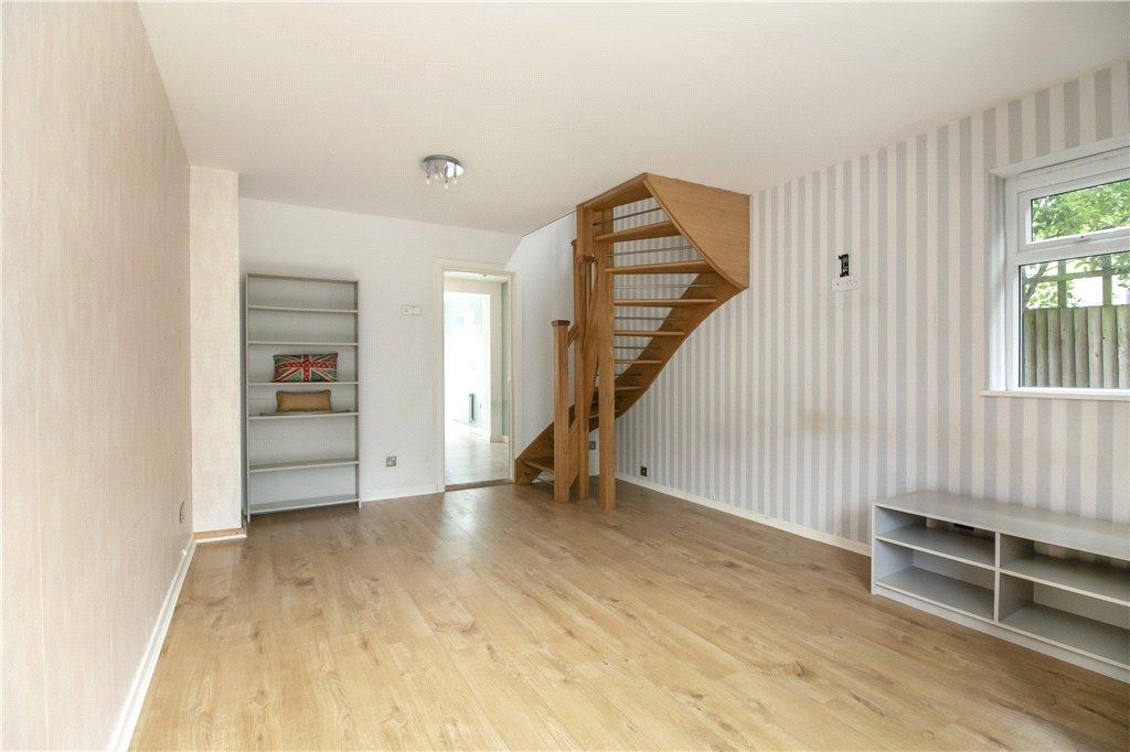Friars Avenue, Putney, SW15 2 bed end of terrace house £485,000