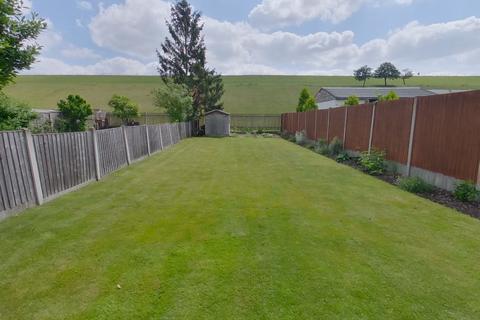 173 Coppermill Road, Wraysbury, Staines, TW19 5NX
