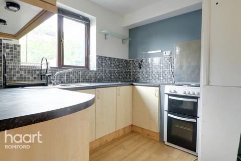 Flat 10, Verity House Cotleigh Road, Romford, RM7 9AE