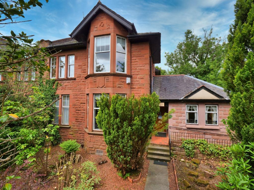 Dumbreck Road, Dumbreck, Glasgow, G41 5NP 10 bed semidetached house