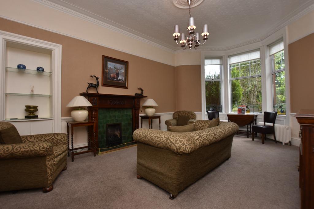 Dumbreck Road, Dumbreck, Glasgow, G41 5NP 10 bed semidetached house