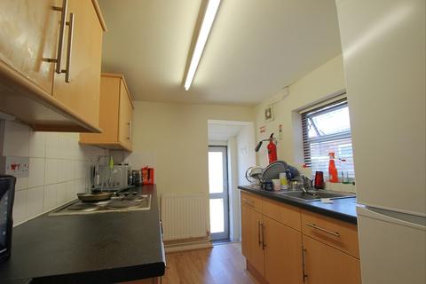 25 Nelson Road, Worcester, WR2 5BL