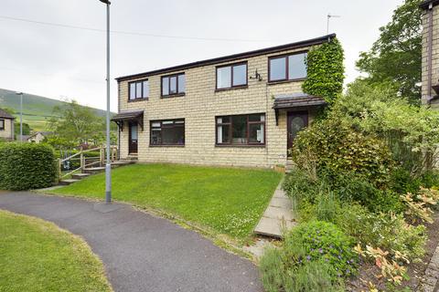 24 Chew Brook Drive, Greenfield, Oldham, OL3 7PD