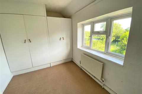 5 Happisburgh Road, White Horse Common, North Walsham, NR28 9LL