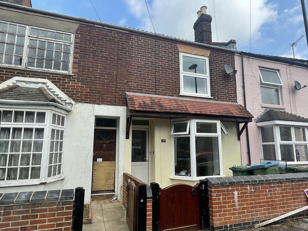 Priory Road, St Denys, Southampton 3 bed terraced house £1,175 pcm (£