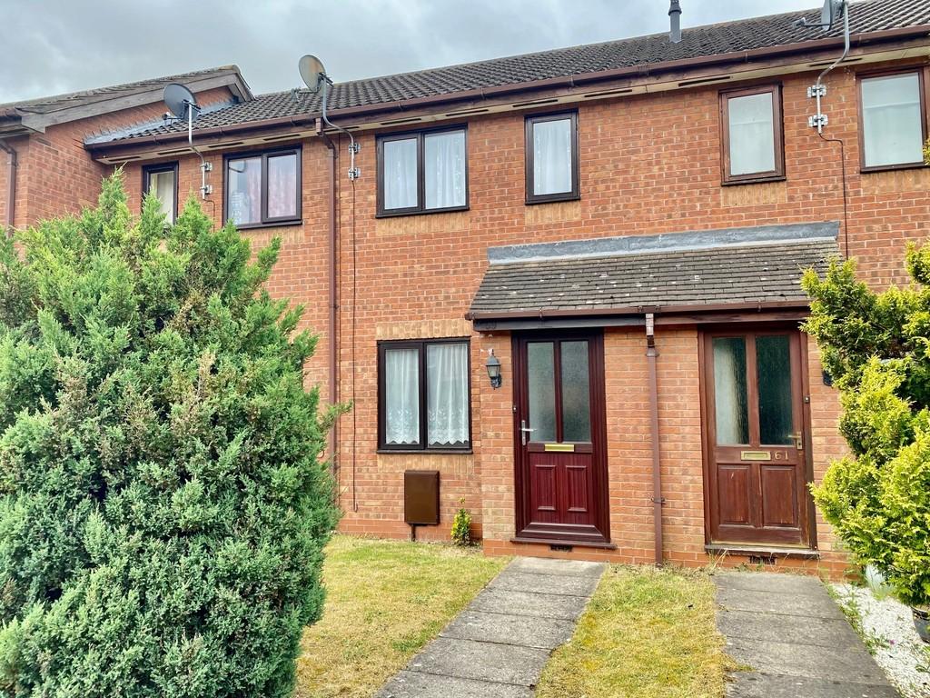 Kenilworth Drive, Weavers Green, Nuneaton 2 bed terraced house £625