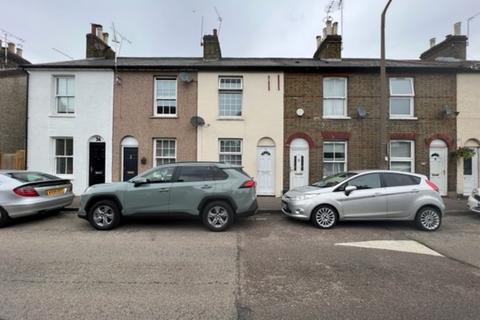 2 bedroom terraced house to rent, Greenfield Street, Waltham Abbey