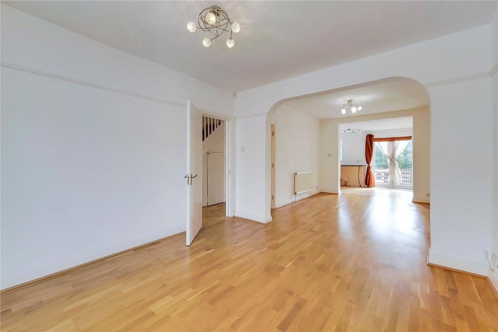 Holden Avenue, London, NW9 4 bed terraced house £625,000