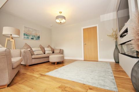 35 Foundry Way, Rayne, Braintree, CM77 6AE