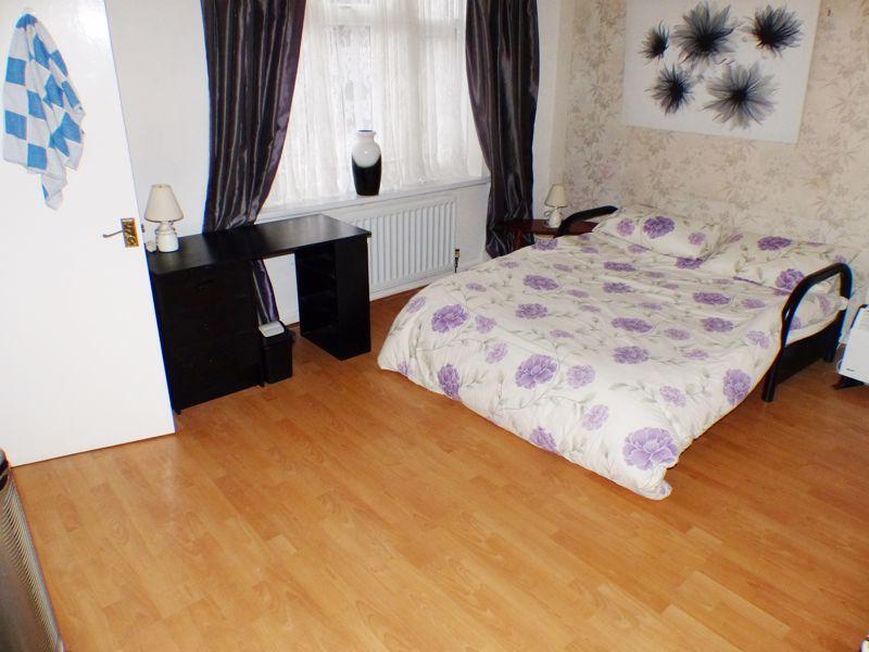 Bed 1