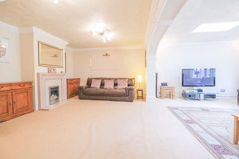 40 Coppice View Road, Sutton Coldfield, B73 6UE