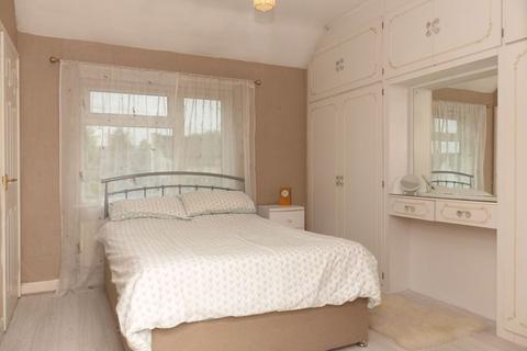 125 Slade Road, Sutton Coldfield, B75 5PB