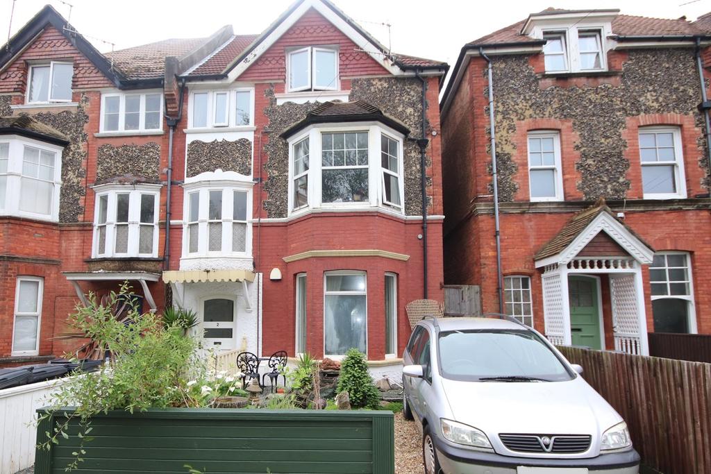 Ashdown Road, BexhillonSea, TN40 1 bed apartment £149,950