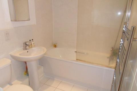 Flat 4, Angelica Court Sunningdale Gardens, London, NW9 9PX