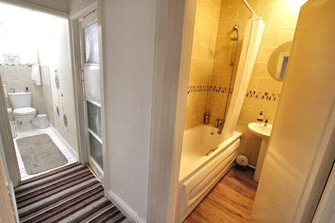 11 Abingdon Road, Bolton, BL2 2RE