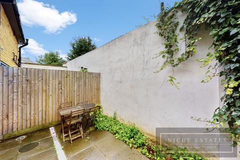 4 bedroom mews to rent, Sussex Way, Archway, N19 - SEE 3D VIRTUAL TOUR!