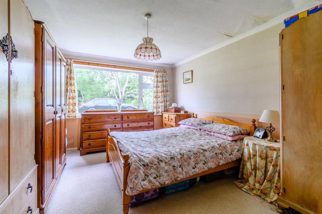 8468769-interior01.jpg
