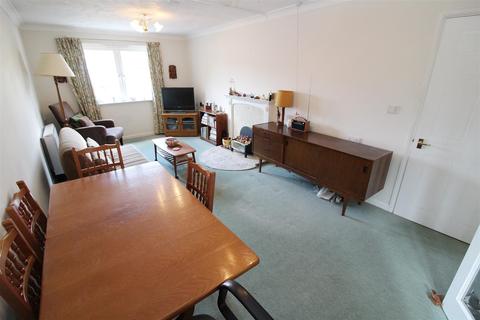 1 bedroom retirement property for sale - Priory Avenue, Caversham, Reading