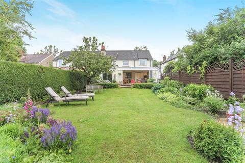 5 Colston Avenue, Carshalton, SM5 2PH