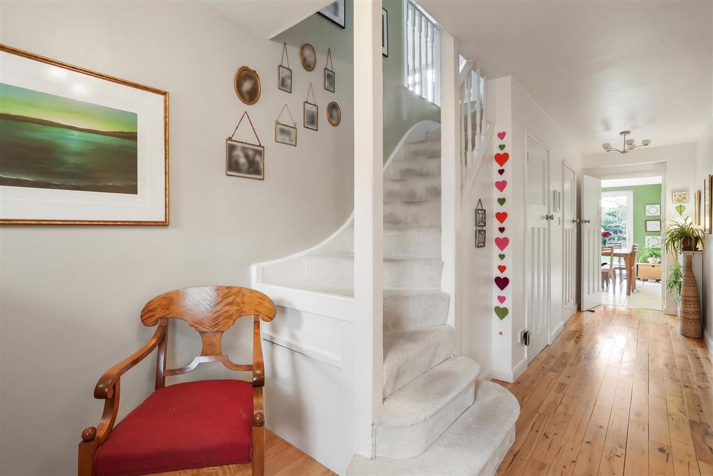 615229836 - 5 Colston Avenue, SM5 15.jpg
