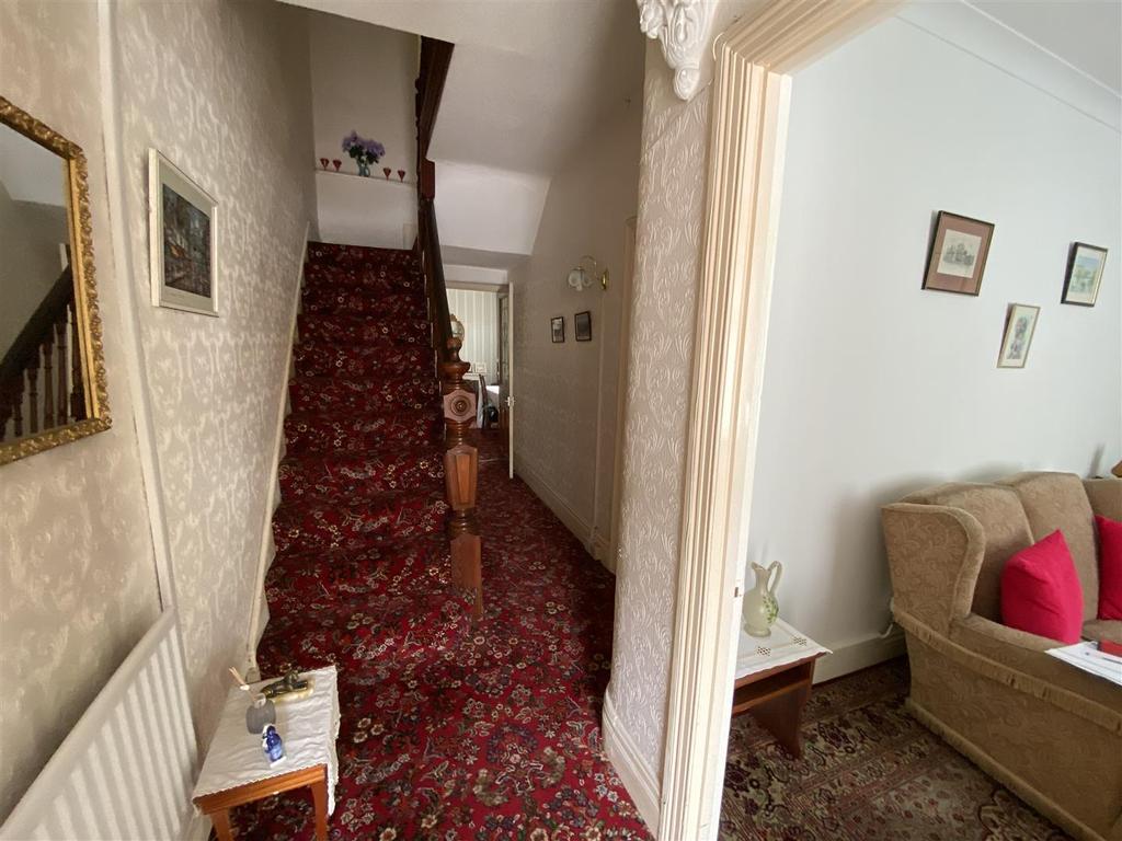 Trinity Road, Llanelli 3 bed terraced house £90,000