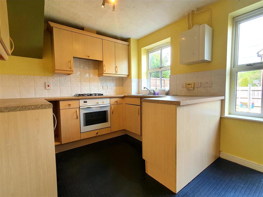 Hallam Drive, Shrewsbury 3 bed terraced house £170,000