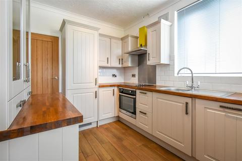 4 Hazel Grove, Knuzden, Blackburn, BB1 3NB