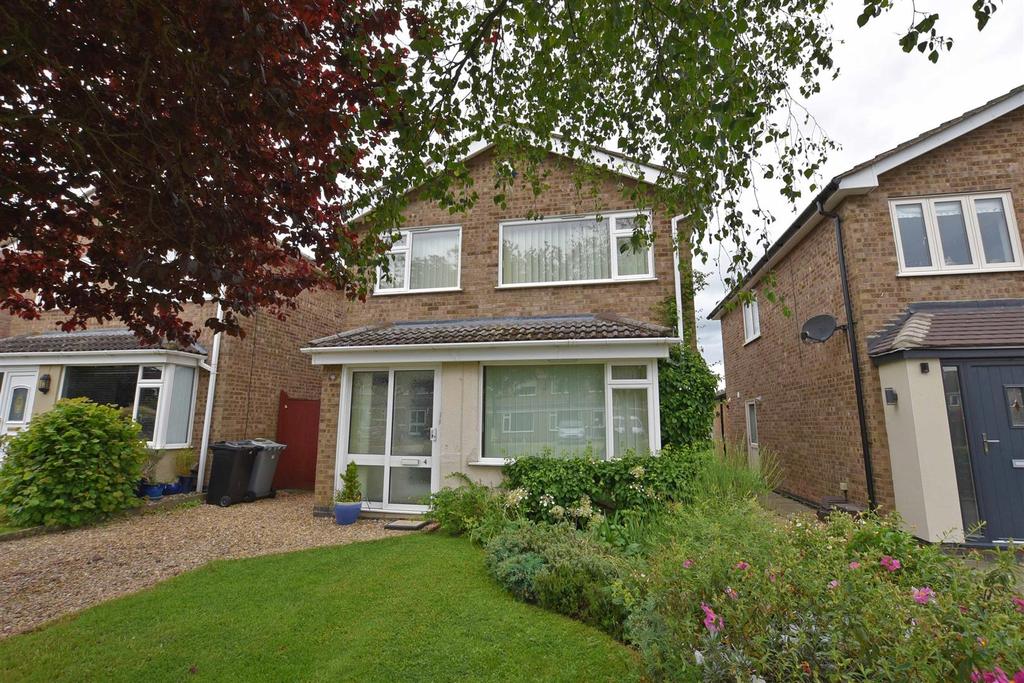 Lindsey Road, Uffington, Stamford 3 bed detached house £335,000