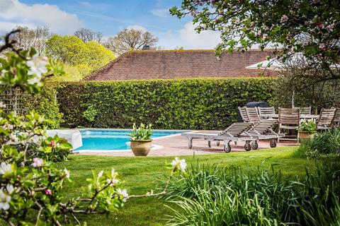 Pitts Garden Bedham Road, Fittleworth, Pulborough, RH20 1JH