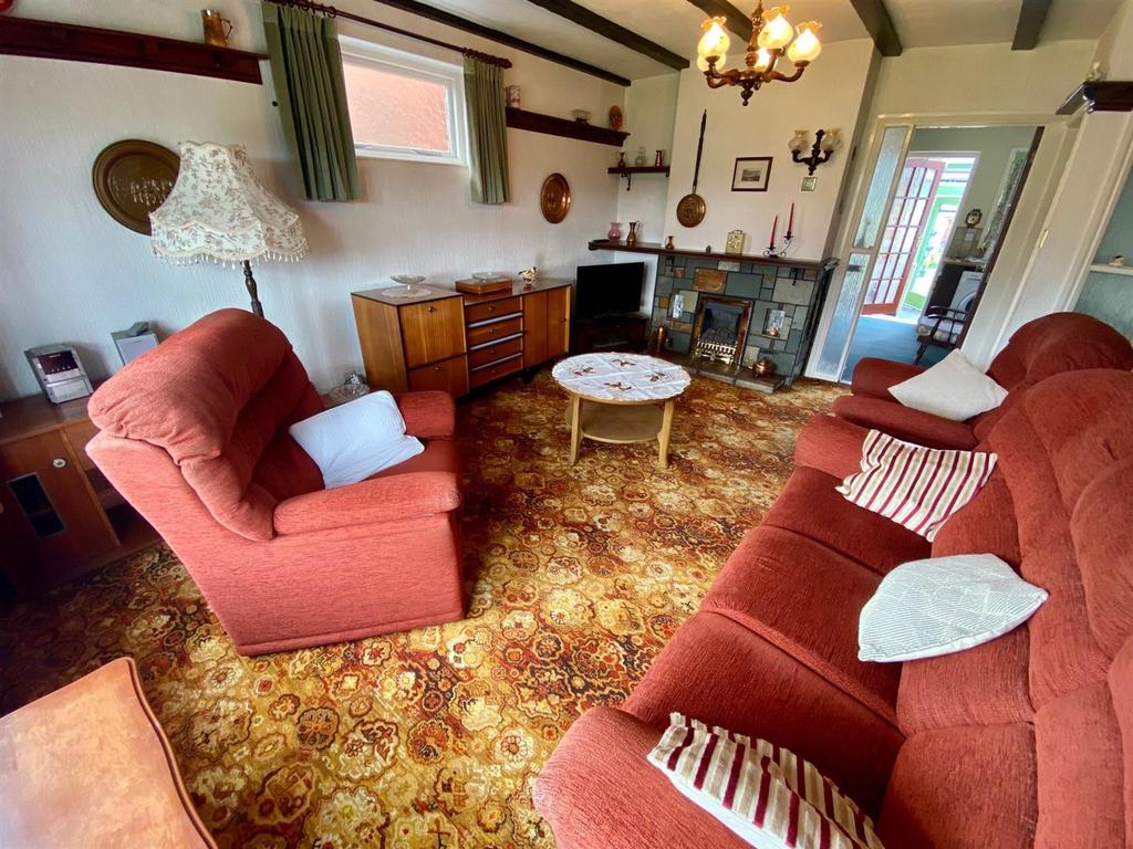 Springfield Avenue, Sandiacre... 4 bed detached bungalow £295,000