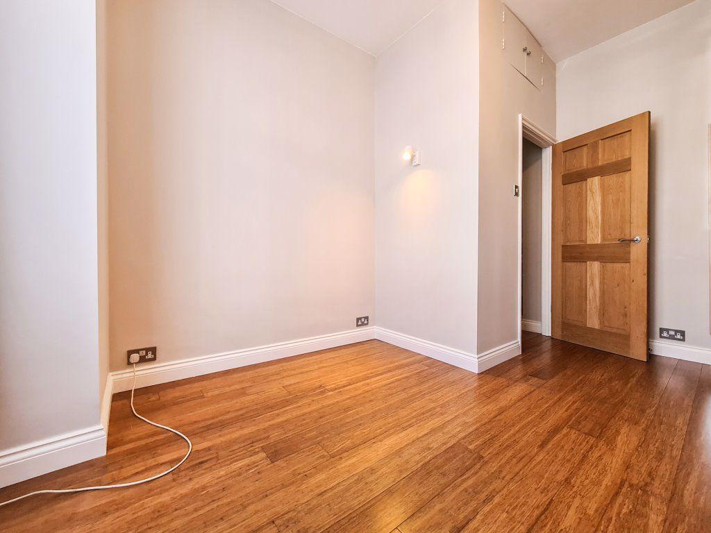 2 Double Bed Flat in Balfour Grove, Whetstone N20 2 bed flat £1,400