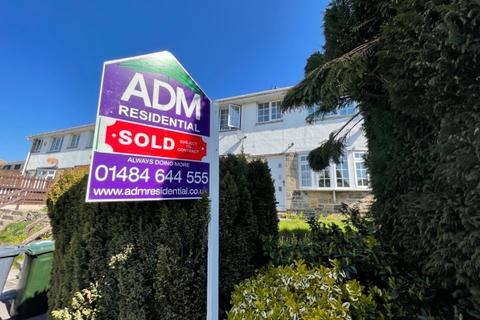 4 Maplin Drive, Huddersfield, HD3 3GT