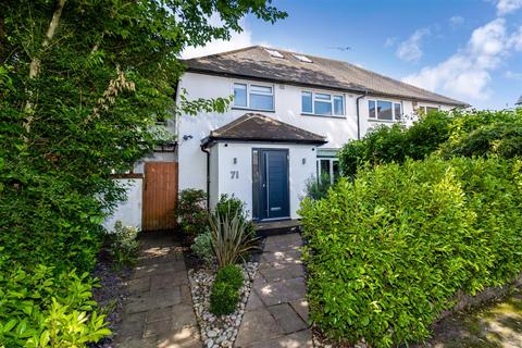 71 Linton Avenue, Borehamwood, WD6 4QY