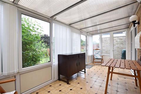 56 Fallowfield, Wellingborough, NN9 5YY