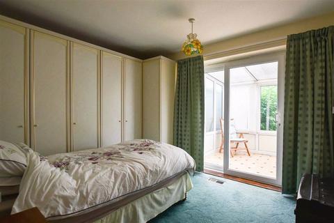 56 Fallowfield, Wellingborough, NN9 5YY