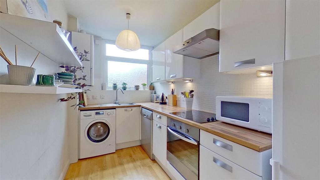 Summerley-St-Earlsfield-SW18-06222021 172234.jpg