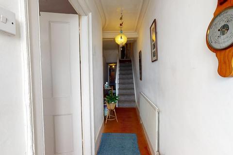 3 Athol Terrace, Dover, CT16 1LT