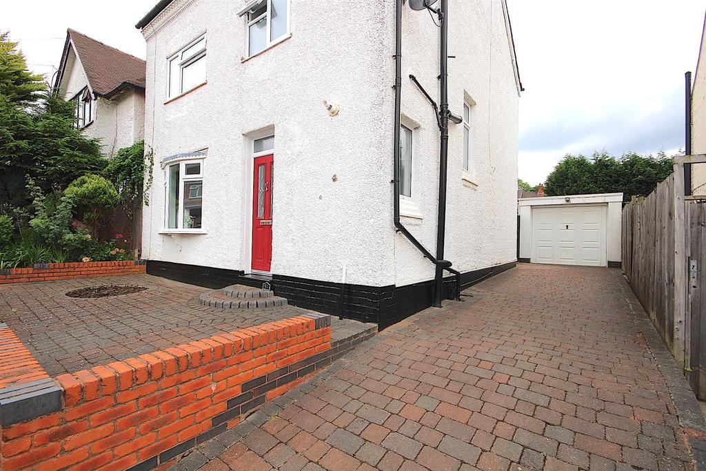 Chestnut Road, Glenfield 4 bed detached house £315,000